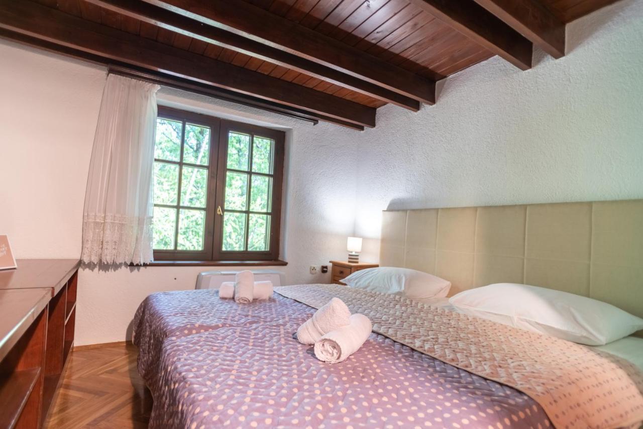 Villa Amalia Siroki Brijeg Luaran gambar