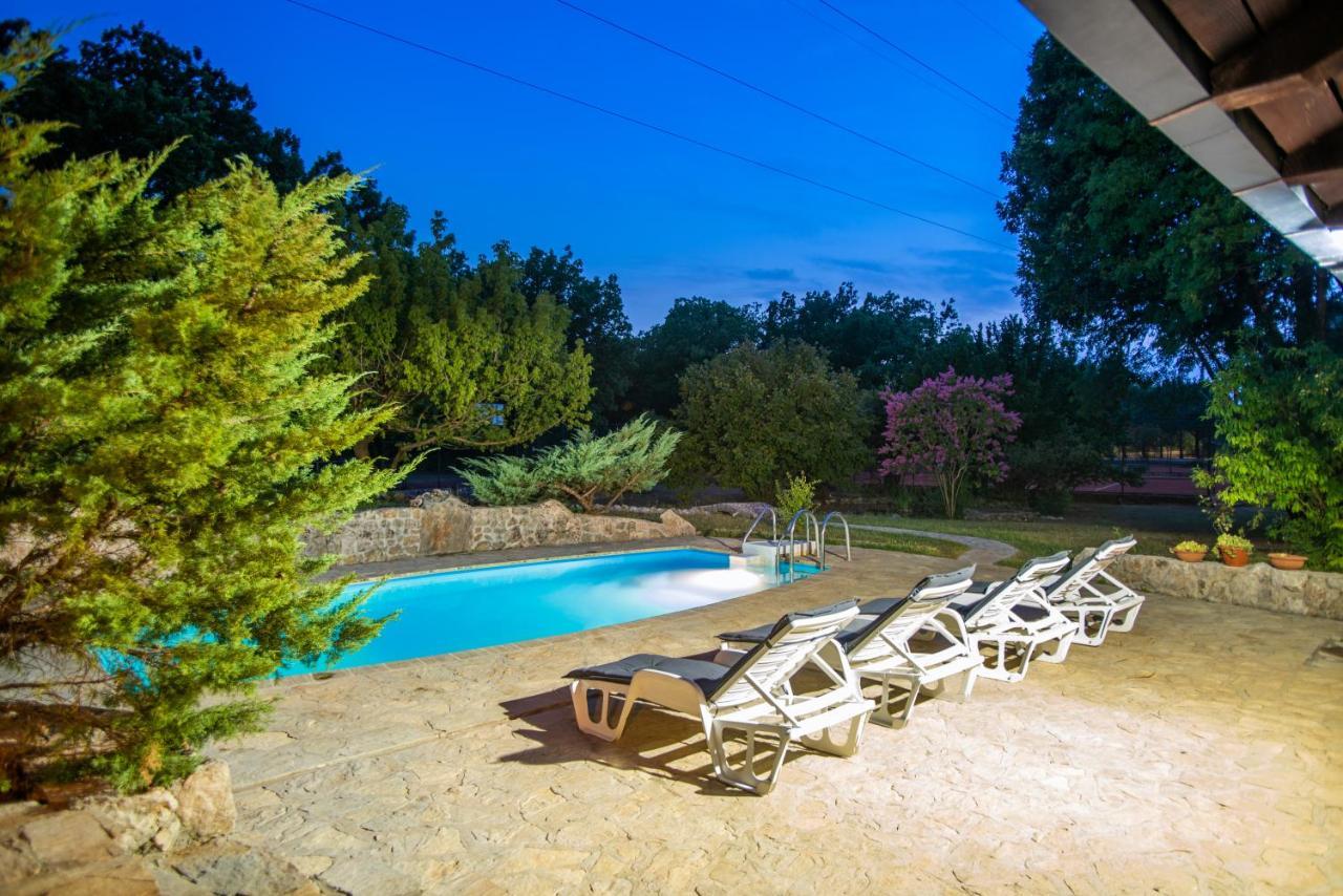 Villa Amalia Siroki Brijeg Luaran gambar